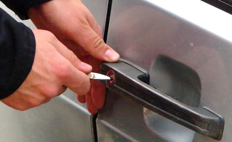 Calumet City Lock And Locksmith Calumet City, IL 708-401-0821 - mobile-key-replacement